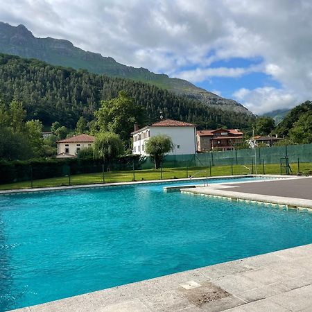 Casa En La Montana Con Piscina De Temporada Villa Arredondo Exterior photo